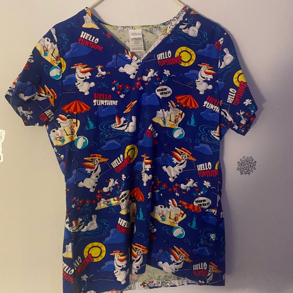 Scrub top